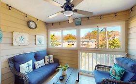 Spa On Port Royal Sound #3309